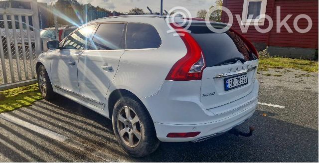 XC60 XC60  36012607