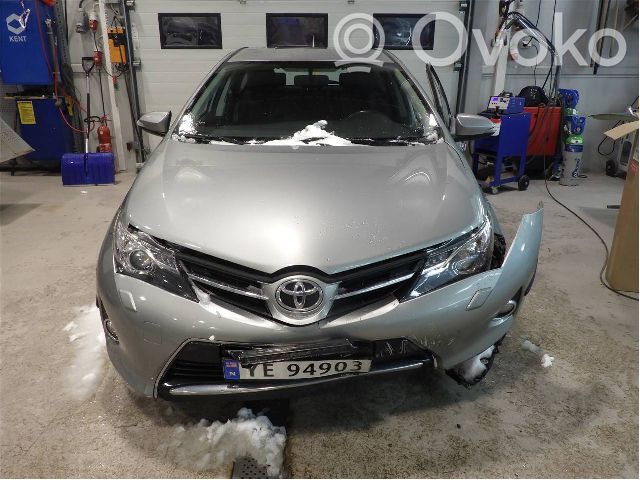 Auris E180 Auris  270600T200
