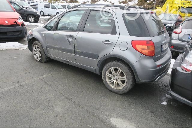 SX4 SX4 S-Cross  2740079831