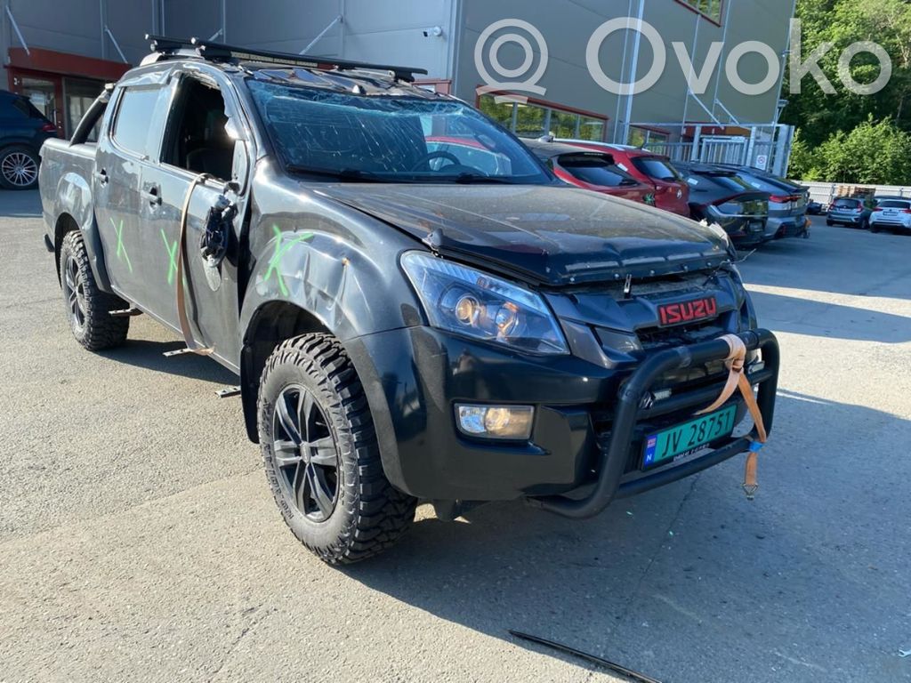 D-Max D-Max  8979461320