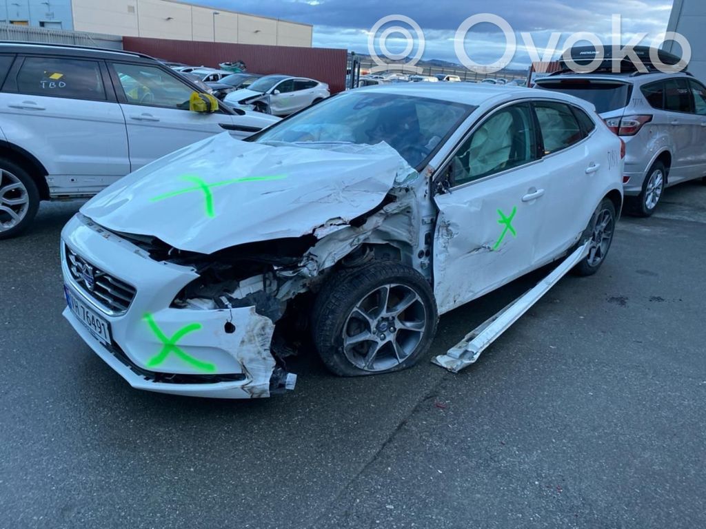 V40 S40, V40  36010087
