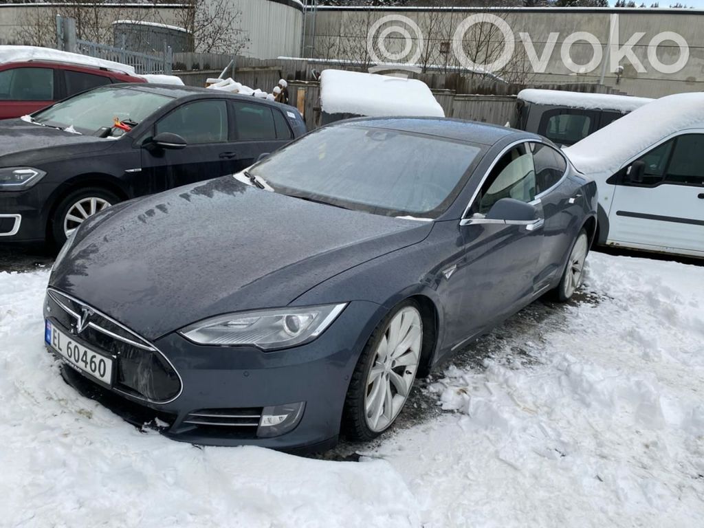Model S Tesla Model S  6006622E0E