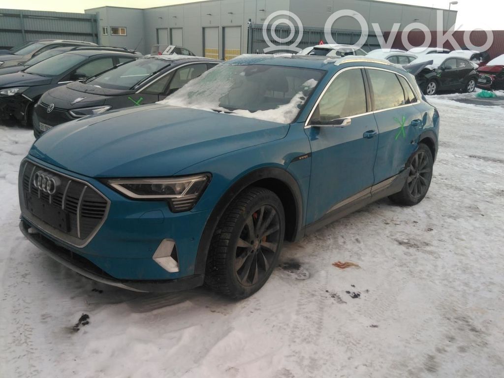 e-tron e-tron  4KE807067