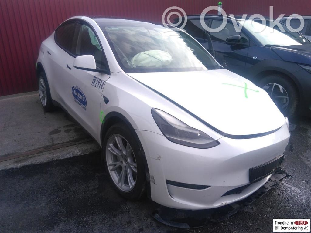 Model Y Tesla Model Y  104474500B