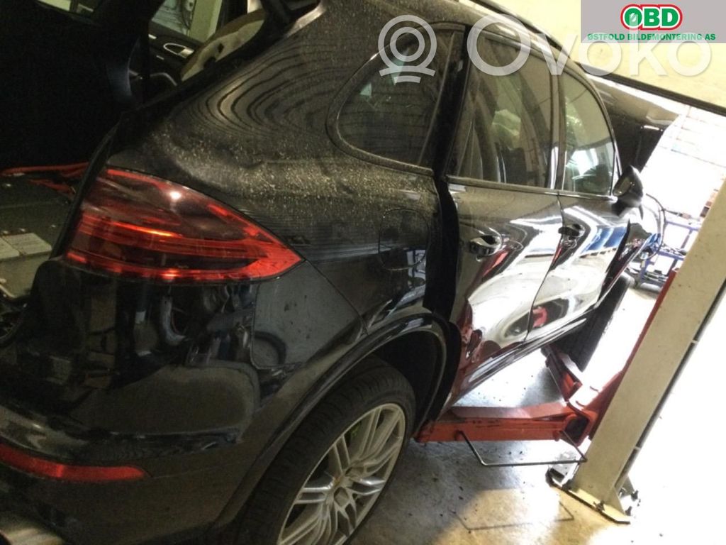 Cayenne (92A) Cayenne  95855955400