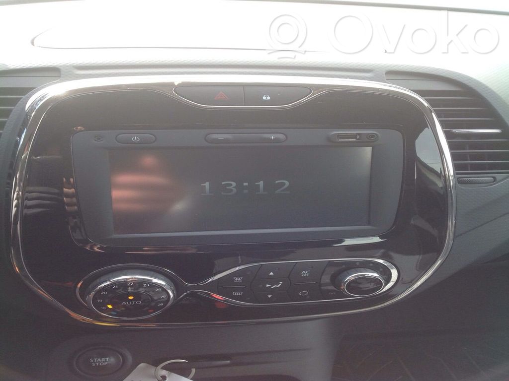 Captur Captur  A2C80613411