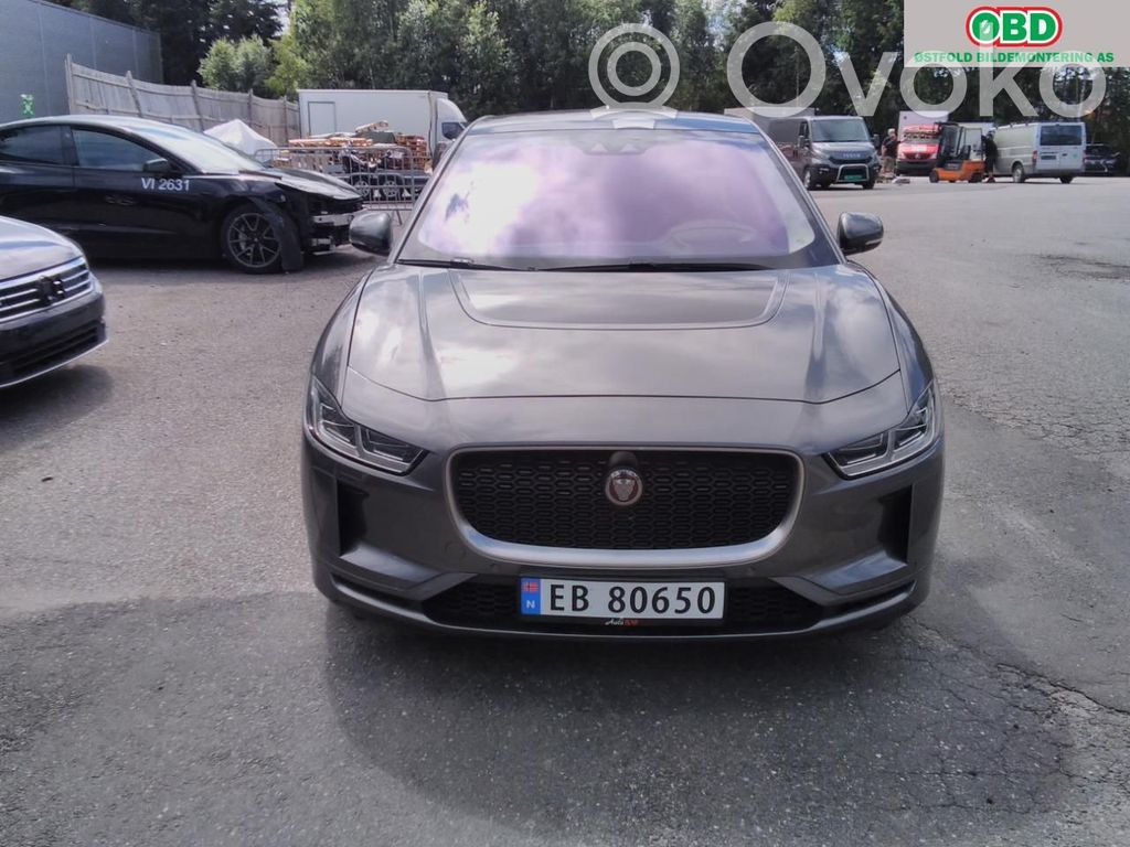 I-Pace I-Pace  T4K1057