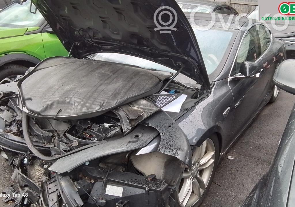 Model S Tesla Model S  600635206B