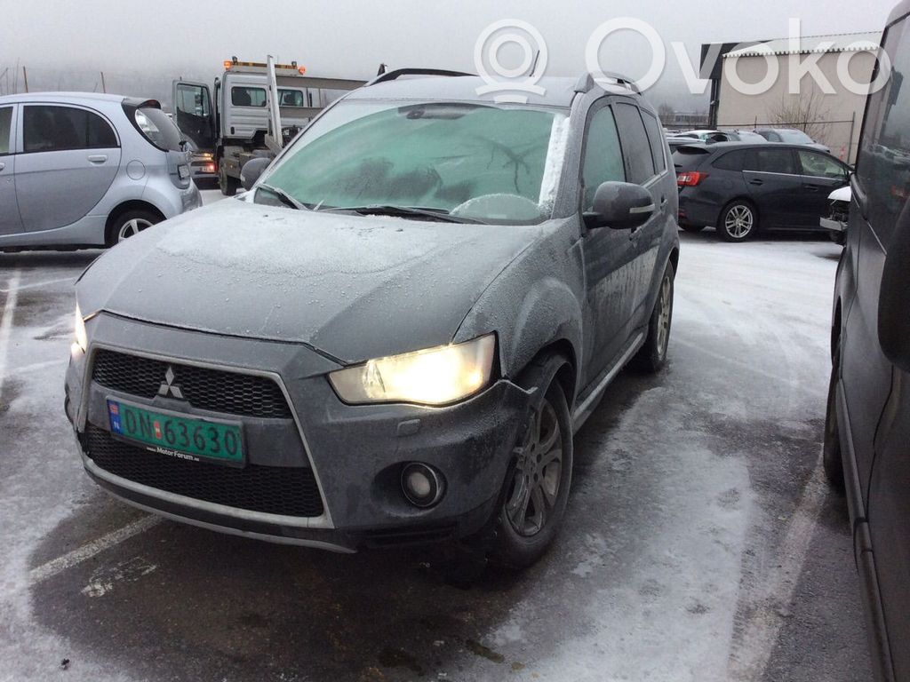 Outlander Outlander  1860B501