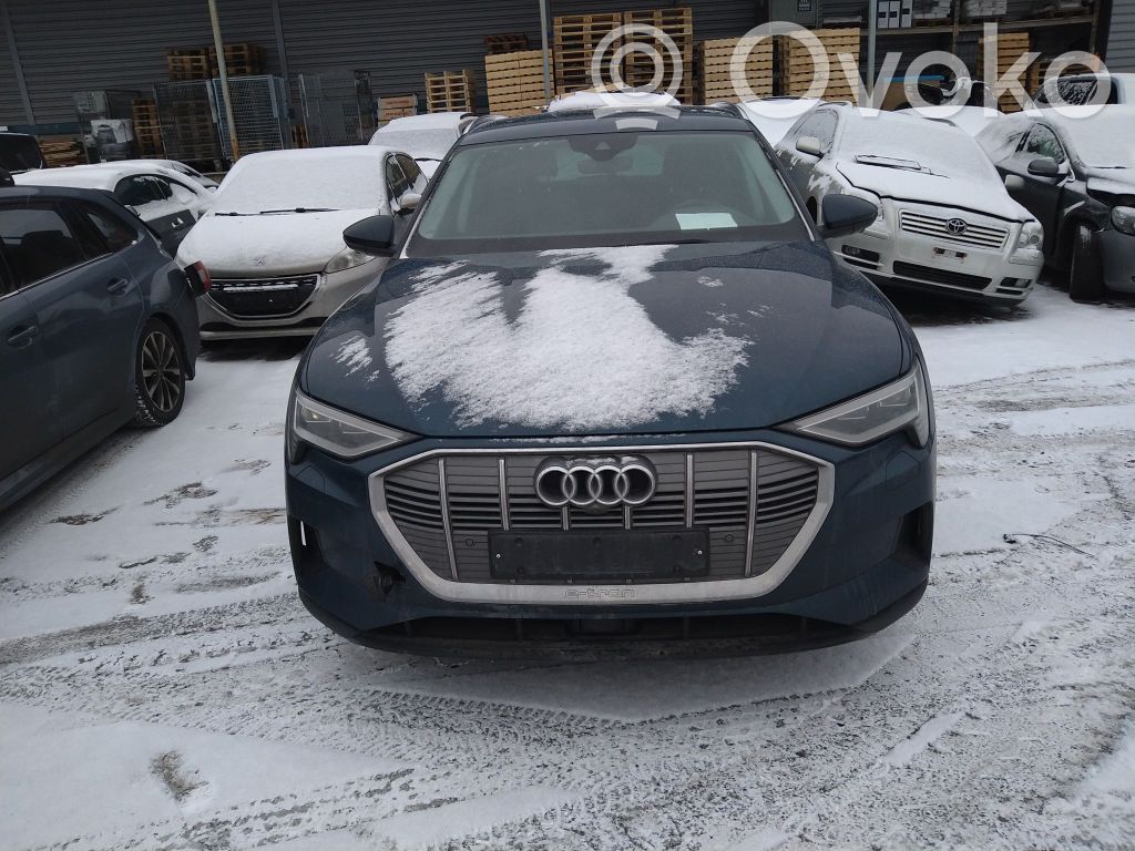 e-tron e-tron  4N0980546