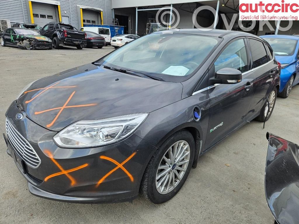Focus Focus  2337299