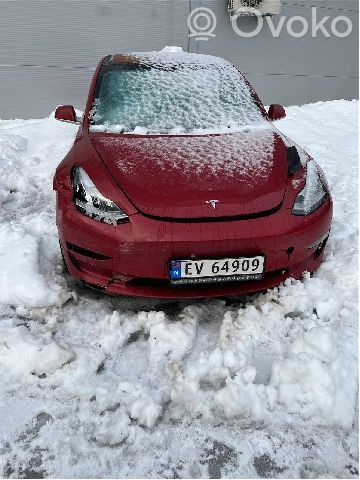 Model 3 Tesla Model 3  110034090H