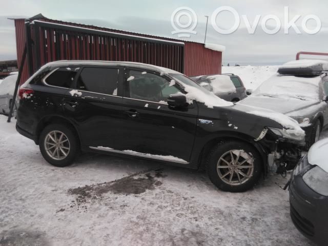 Outlander Outlander  0697122496