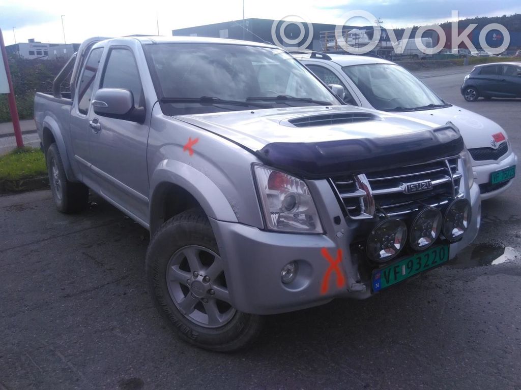 D-Max D-Max  8980466930