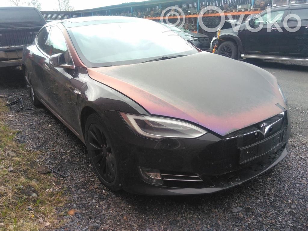 Model S Tesla Model S  112580000F
