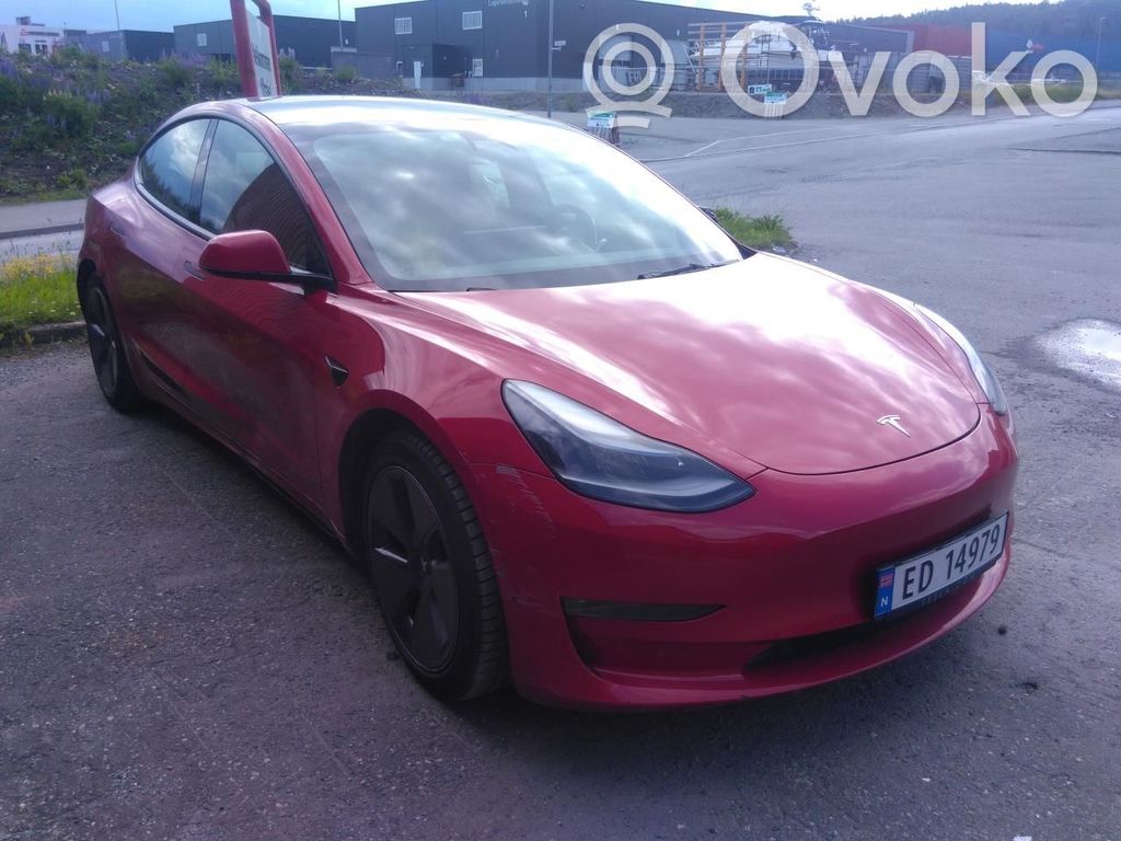 Model 3 Tesla Model 3  800821400B