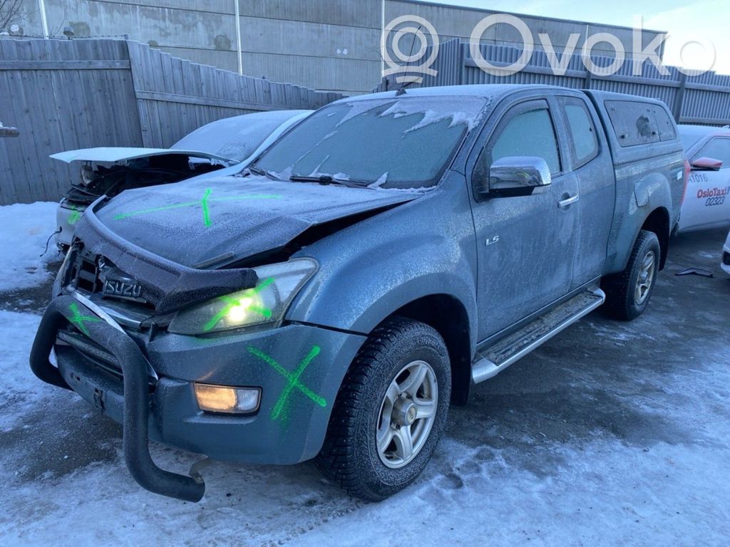 D-Max D-Max  8982290711