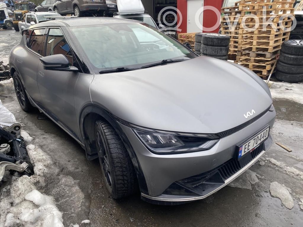 EV6 EV6  81870CV100