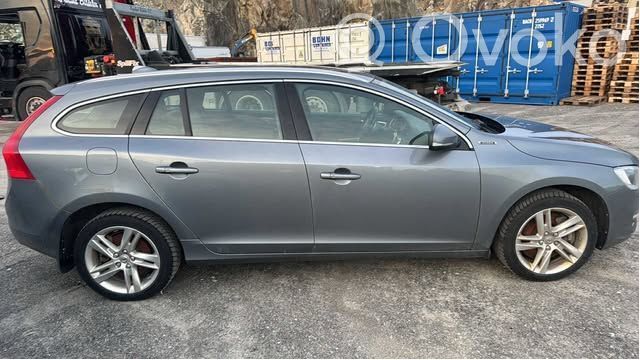 V60 V60, V60 Cross Country  36012608
