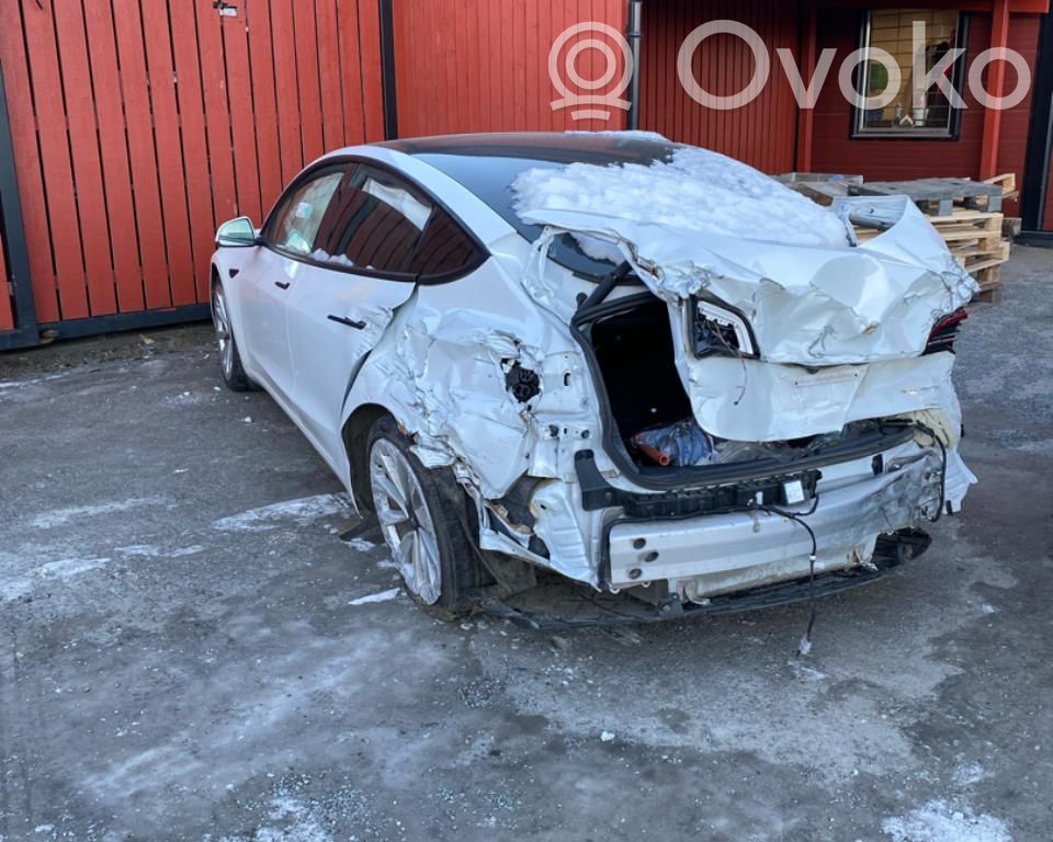 Model 3 Tesla Model 3  149586420C