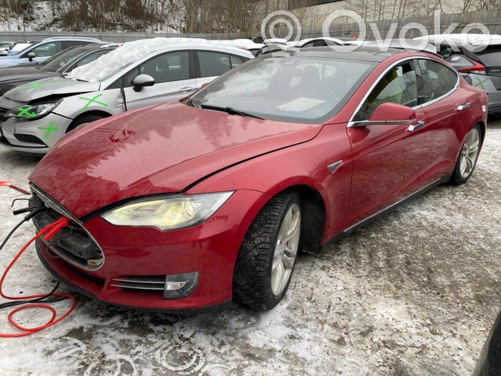 Model S Tesla Model S  600643801C