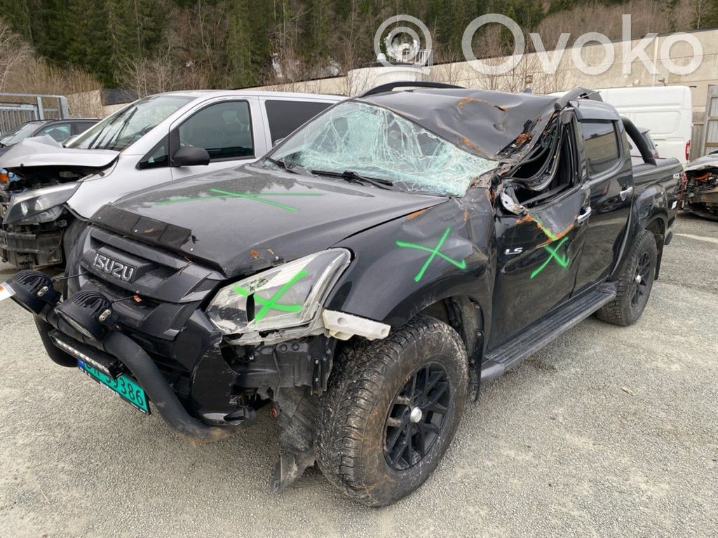 D-Max D-Max  8980779960