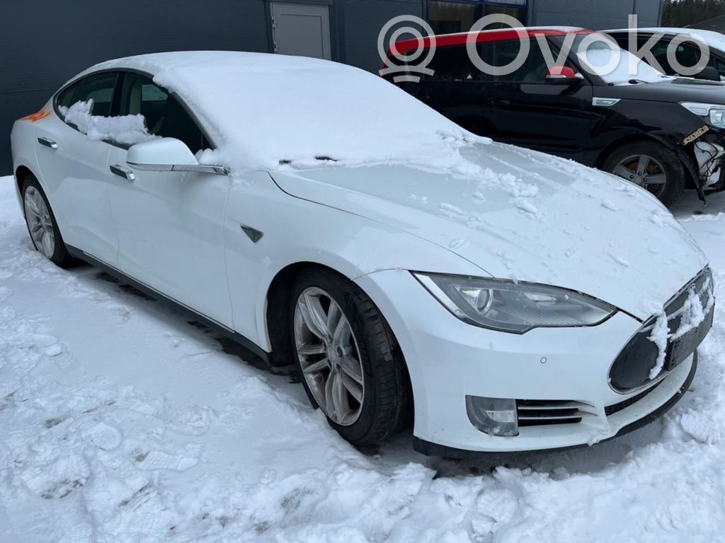 Model S Tesla Model S
