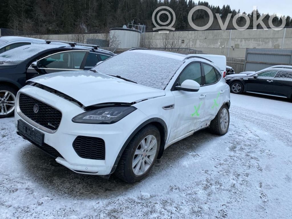 E-Pace E-Pace  J9C3704