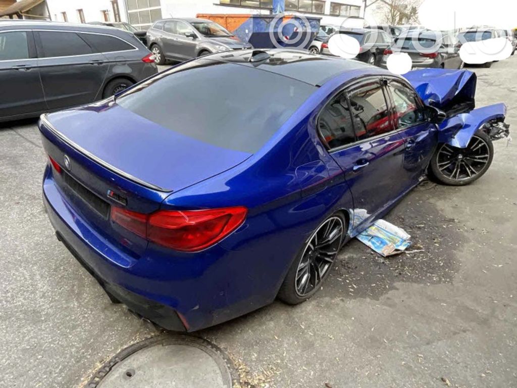 M5 F90 Series 5  6896420