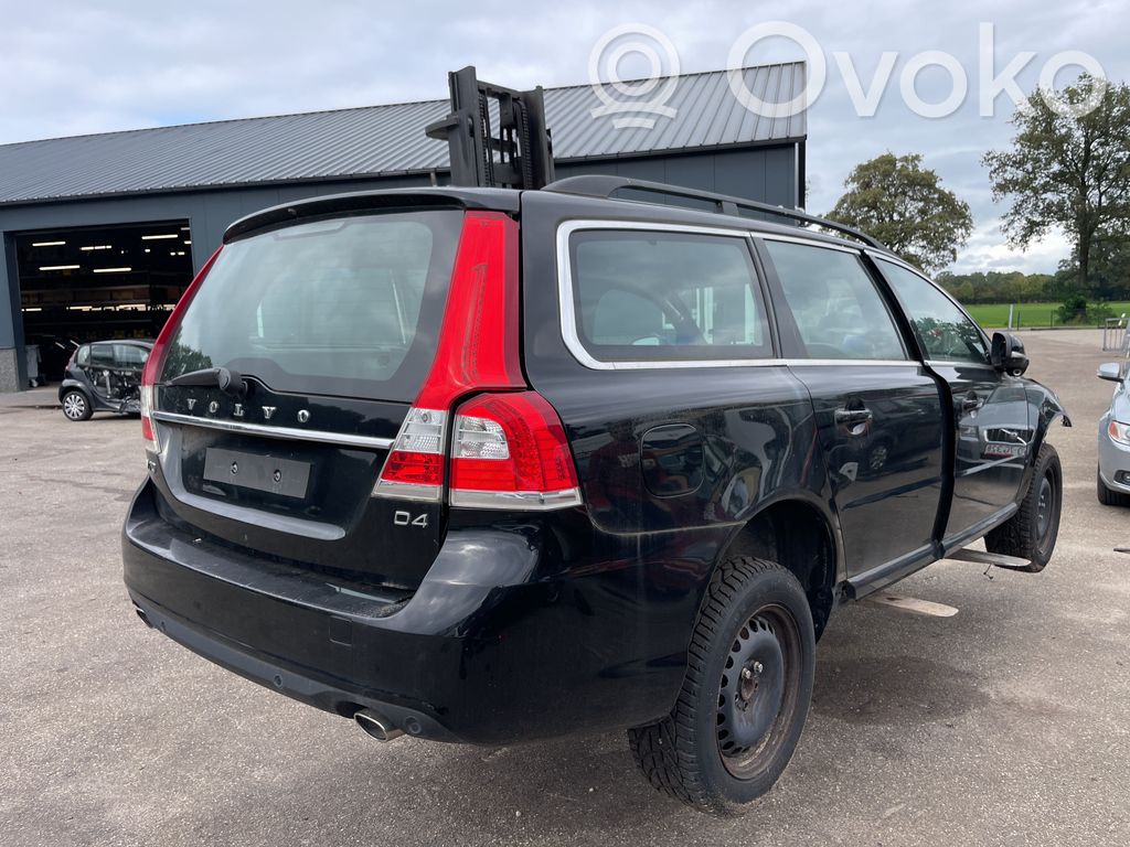 V70 S70, V70, V70 XC  P31400543