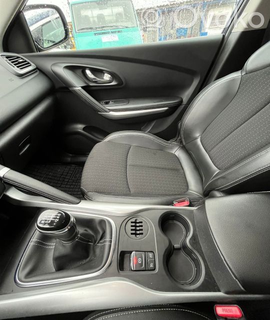 Kadjar Kadjar  8201621227