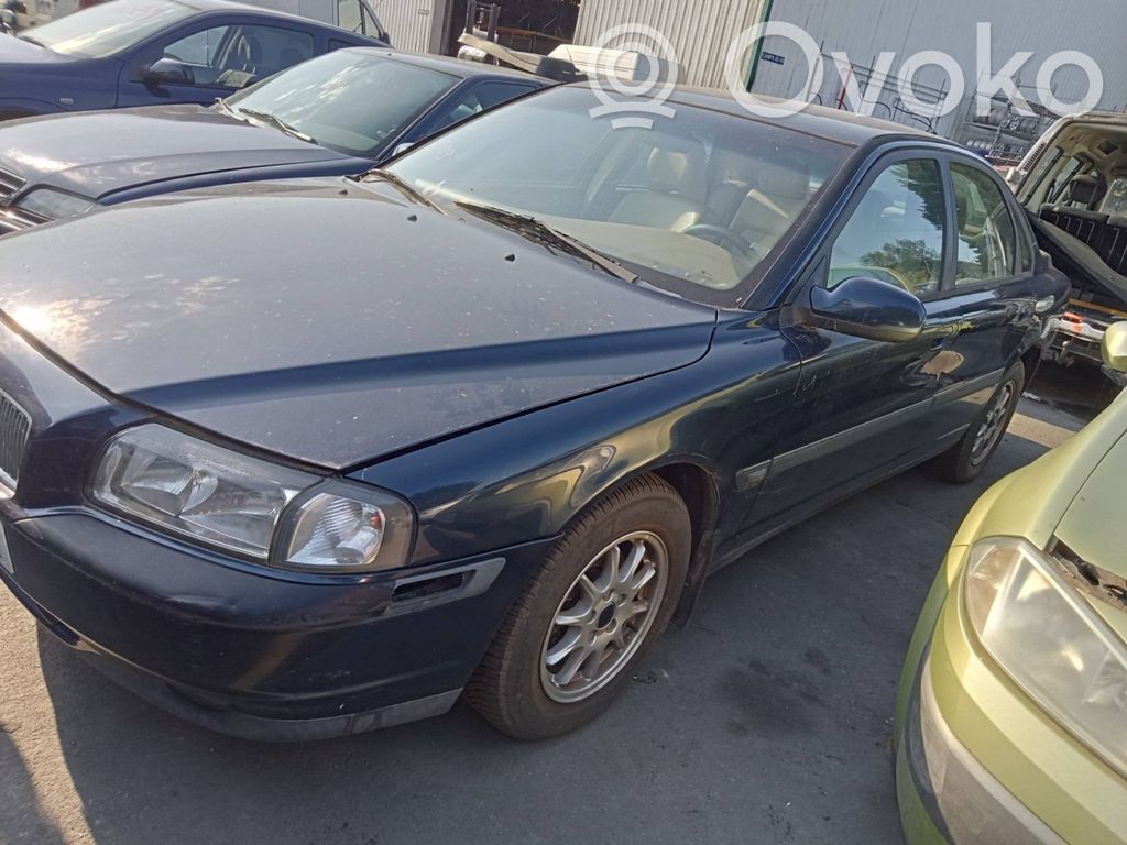 S80 S80  39965842