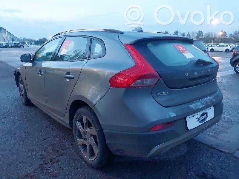 V40 S40, V40  31290919