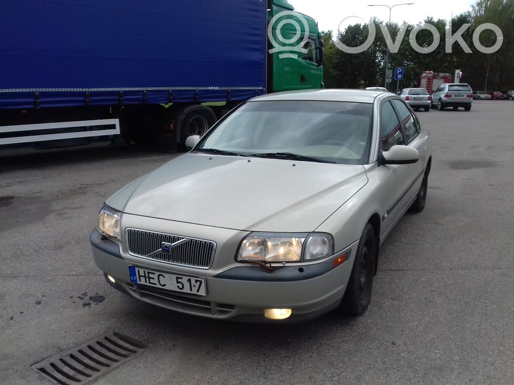 S80 S80  518322110