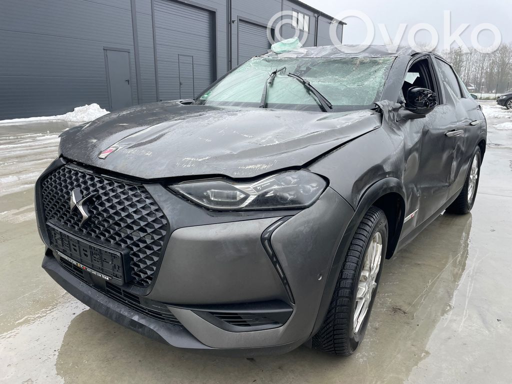 3 Crossback 3  E9004209