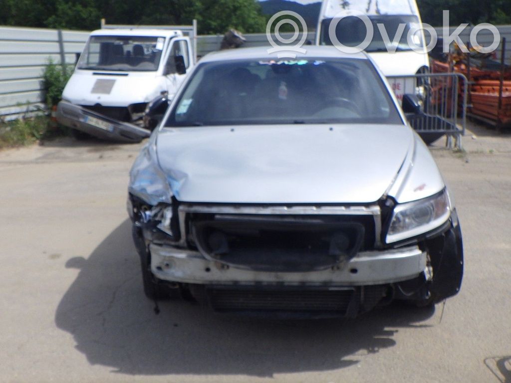 S40 S40, V40  39886317