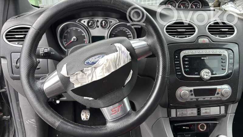 Focus Focus  1755160