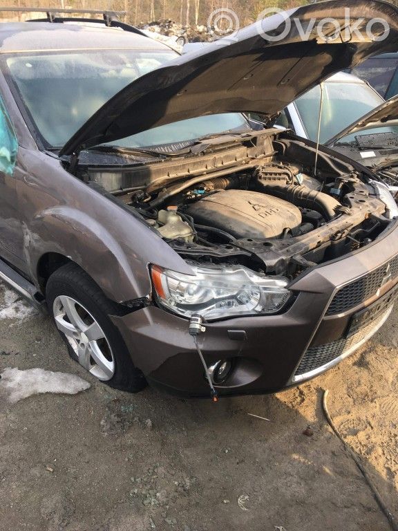 Outlander Outlander  6066752