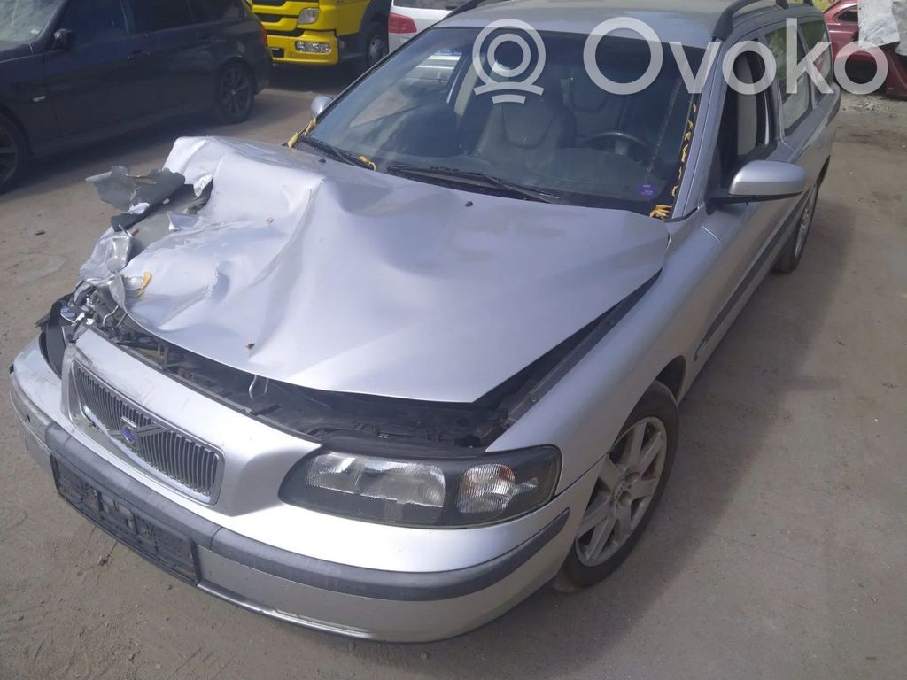 V70 S70, V70, V70 XC  8678424