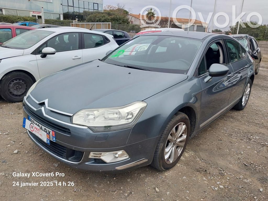 C5 C5, C5 Aircross