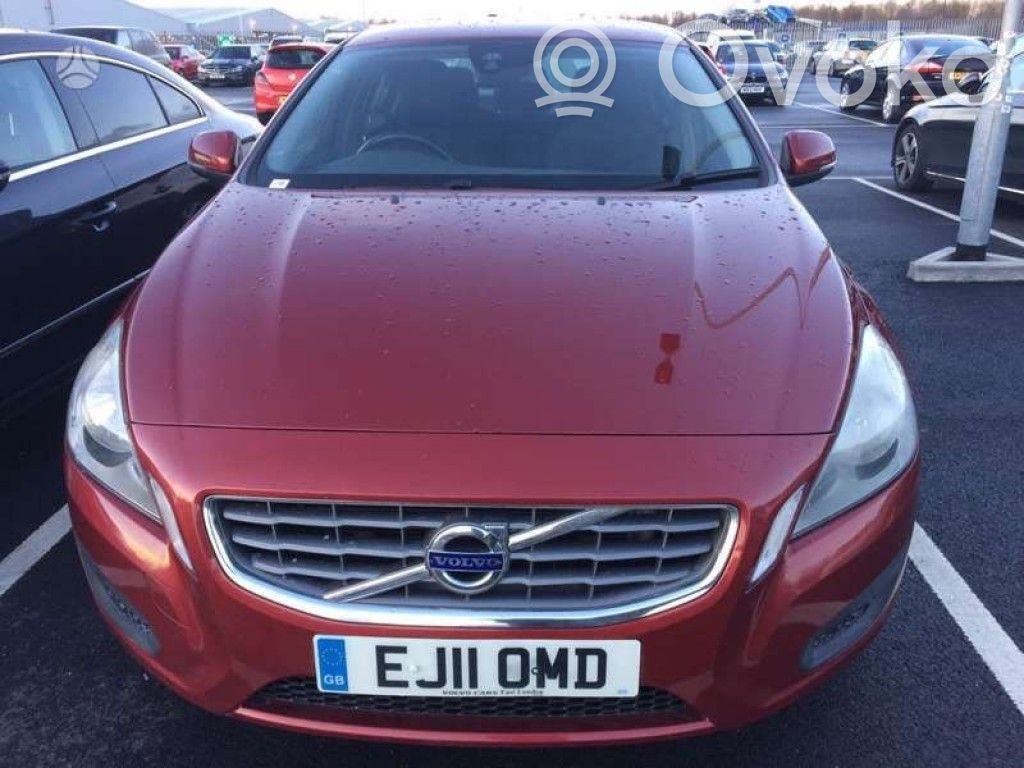 S60 S60  811617