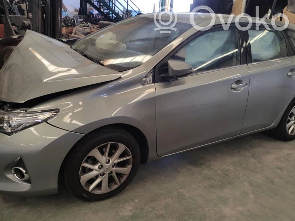 Auris E180 Auris