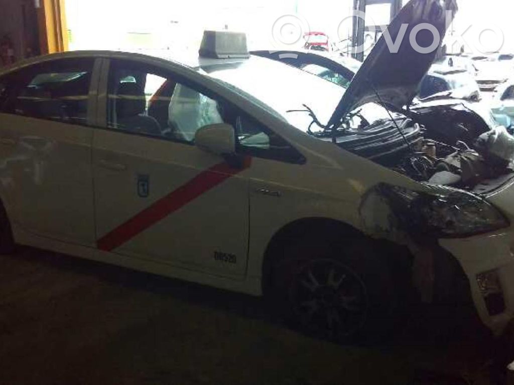 Prius (XW30) Prius  67R015784