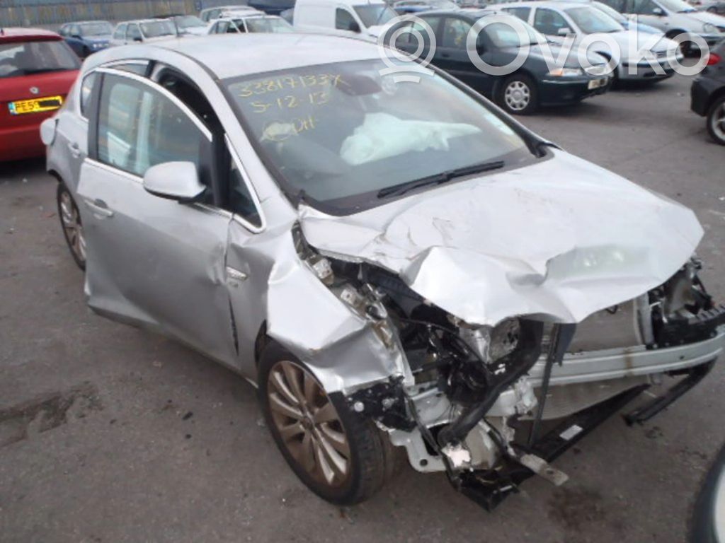 Astra J Astra  13262594