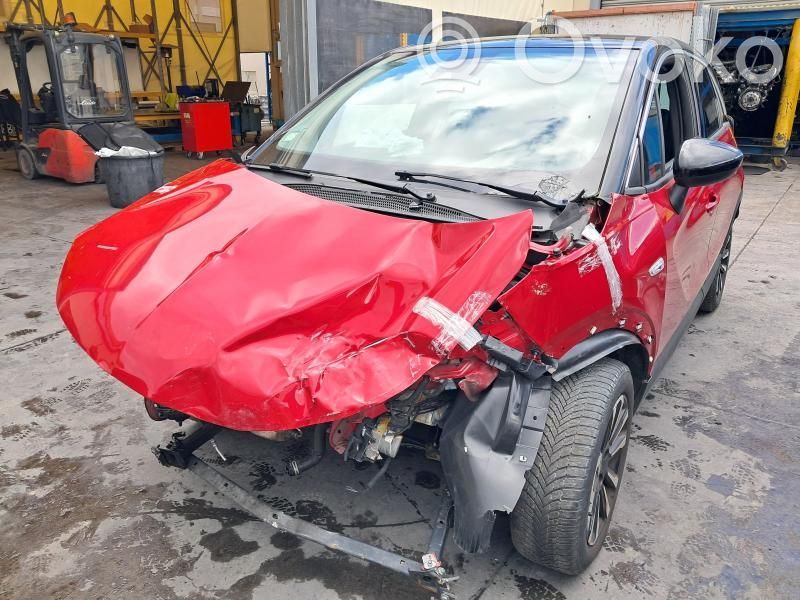 Crossland X Crossland X  YQ000162YX