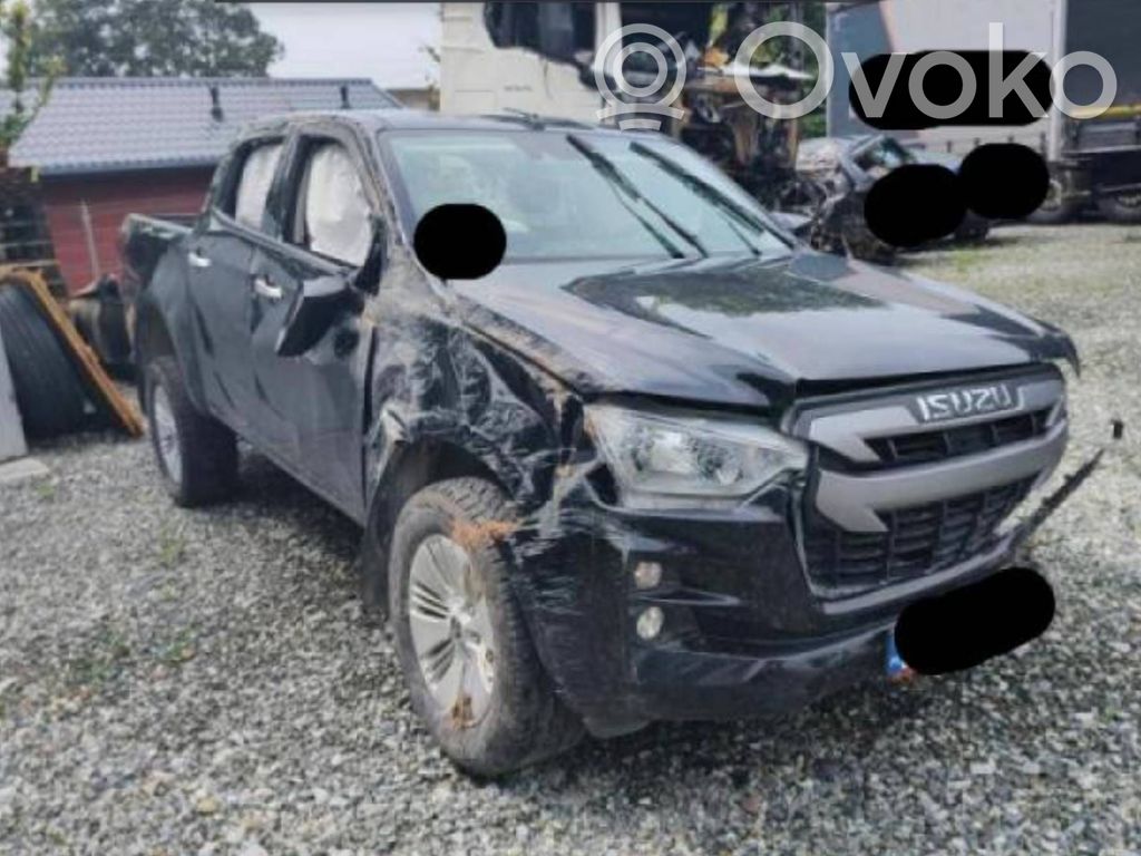 D-Max D-Max  8975245660