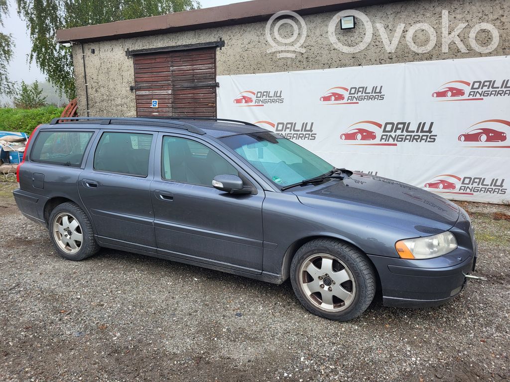 V70 S70, V70, V70 XC  8626324