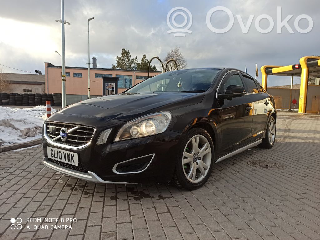 S60 S60  31328246