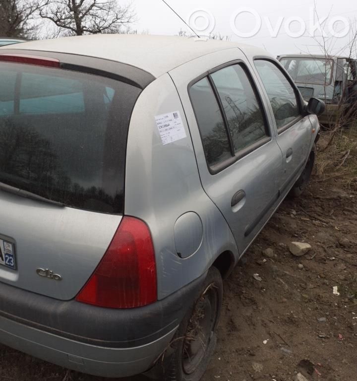 Clio II Clio  7701470812
