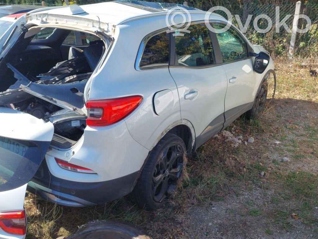 Kadjar Kadjar  681007199R